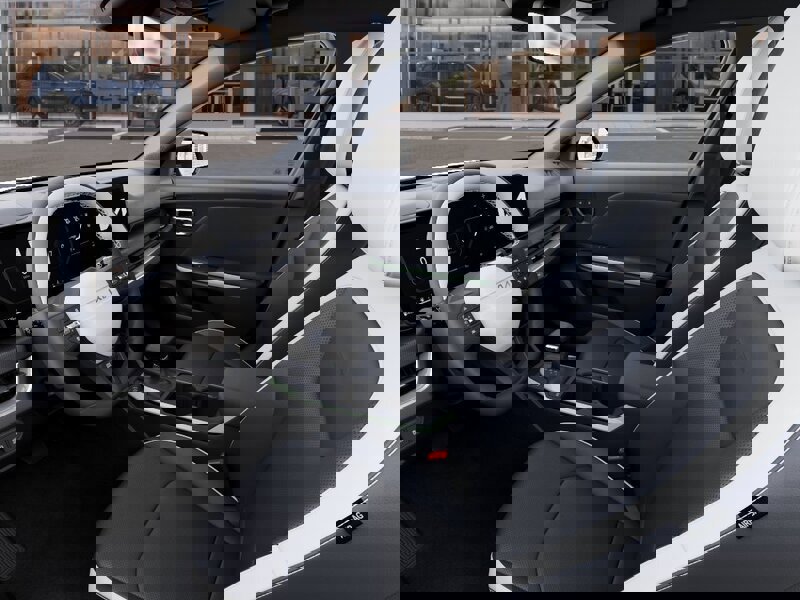 New 2026 Kia K4 GT-Line image 17