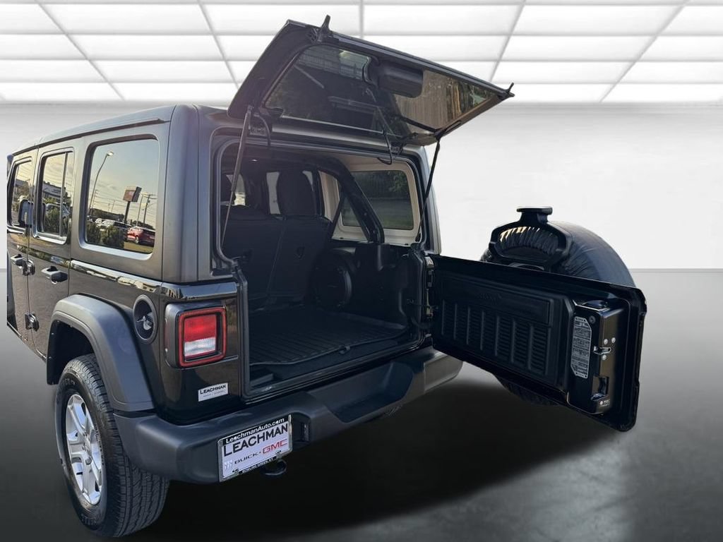 Used 2022 Jeep Wrangler Unlimited Sport AWD/4WD image 24