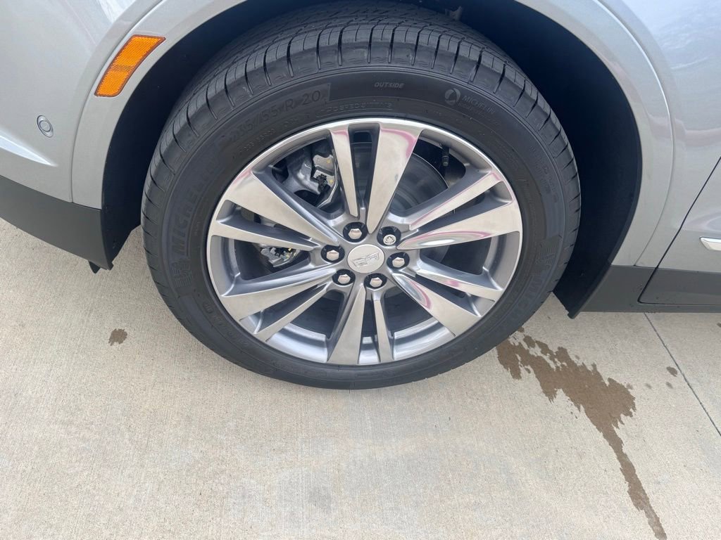New 2026 Cadillac XT5 Premium Luxury w/ Driver Assist Package image 9