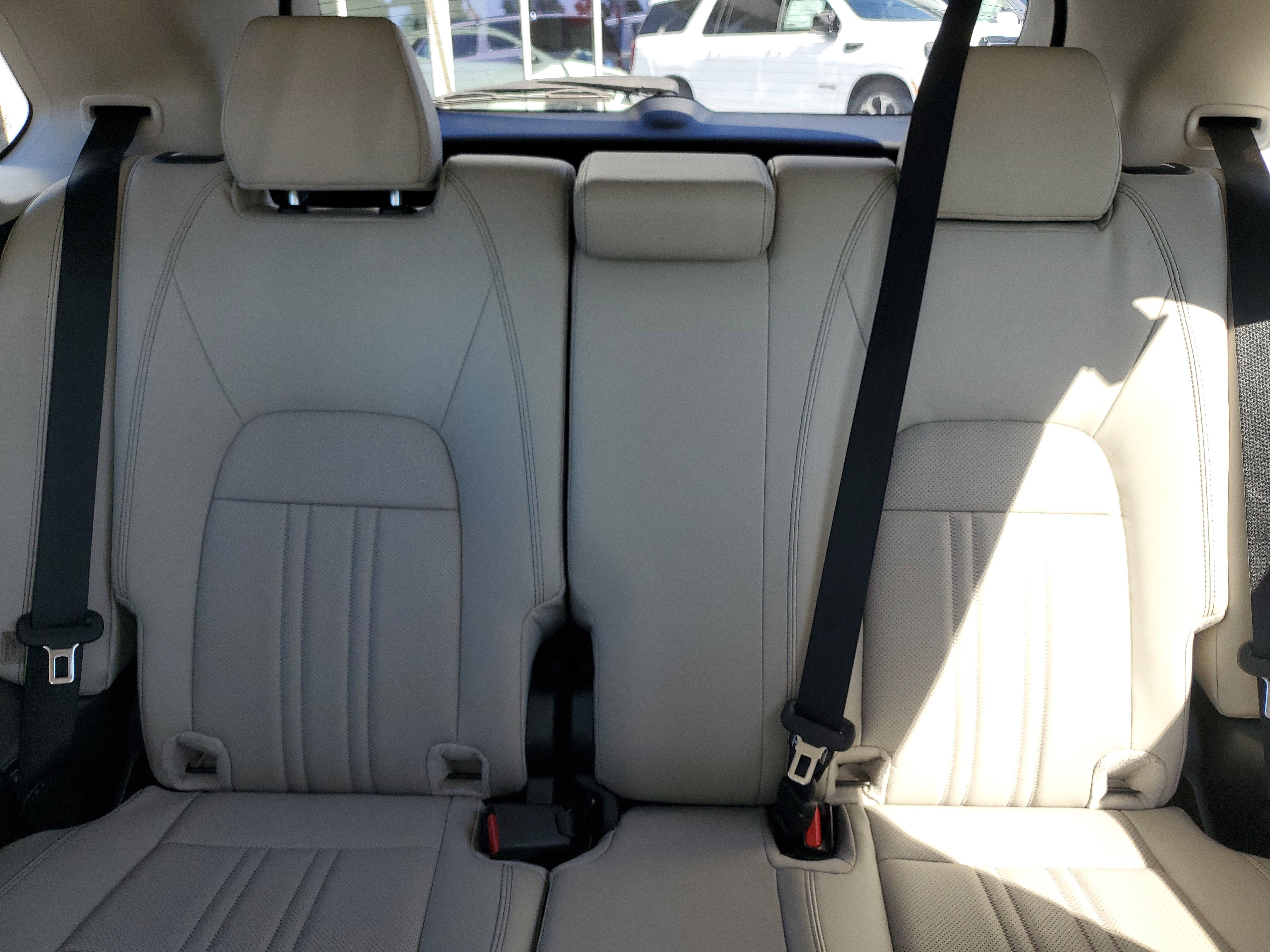 Used 2023 Honda HR-V EX-L image 16