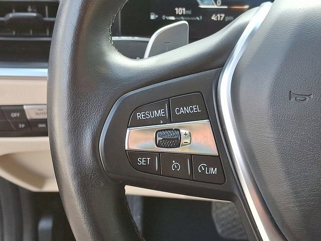 Used 2023 BMW 330i xDrive Sedan w/ Premium Package image 21