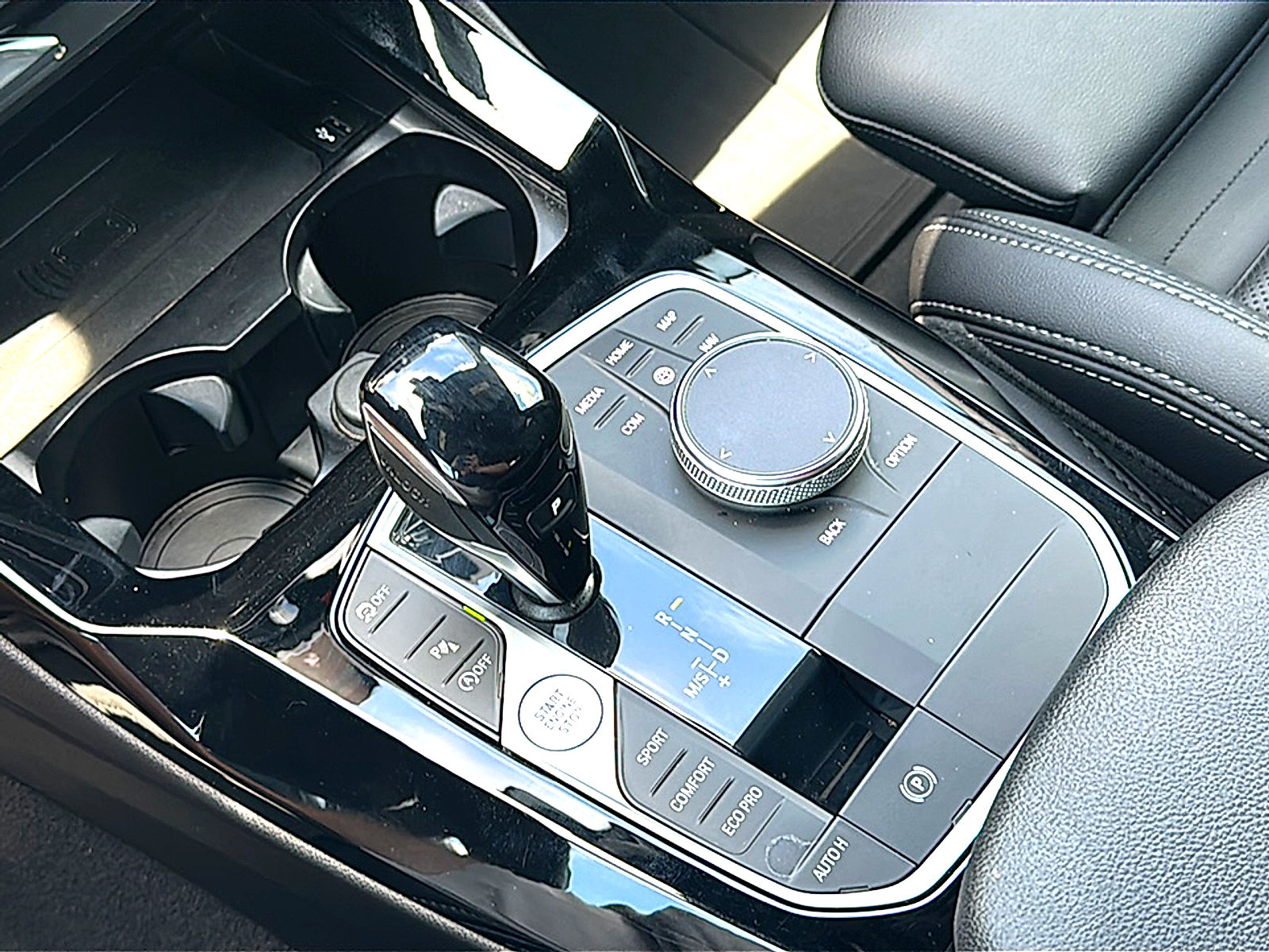 Used 2023 BMW X3 sDrive30i w/ Premium Package RWD image 36