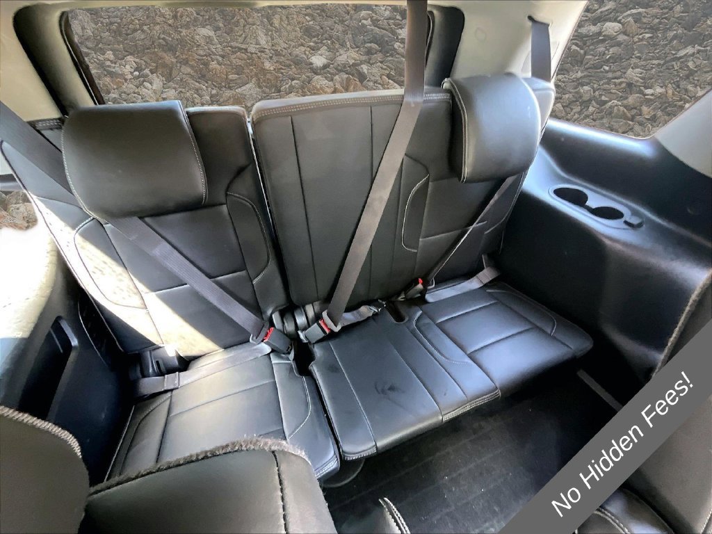 Used 2020 GMC Yukon Denali w/ Denali Premium Package AWD/4WD image 24