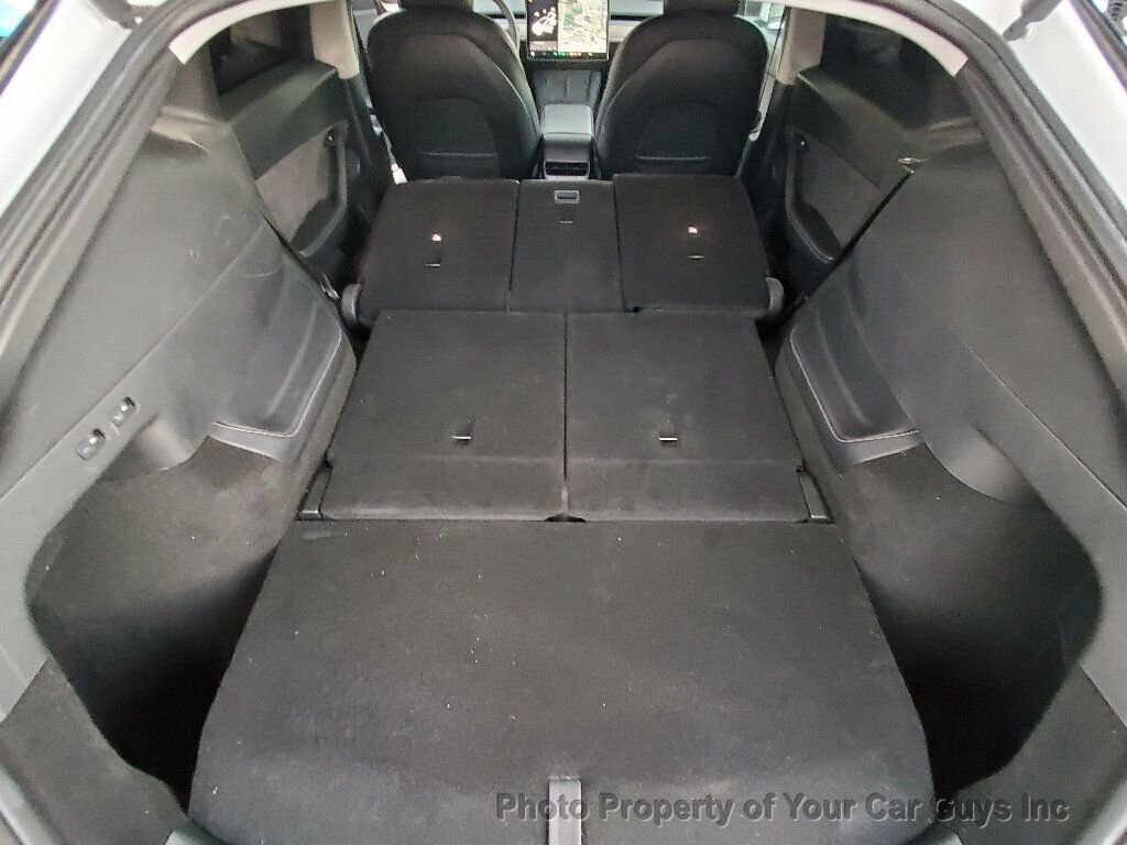 Used 2021 Tesla Model Y Long Range image 33