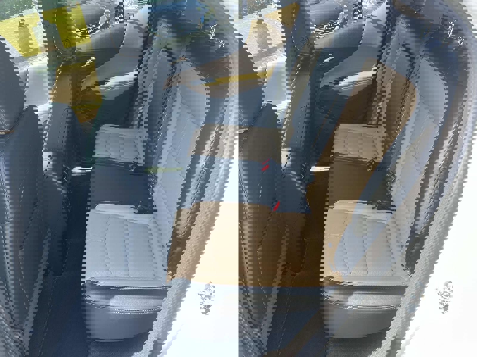 Used 2022 Chevrolet Equinox Premier image 20