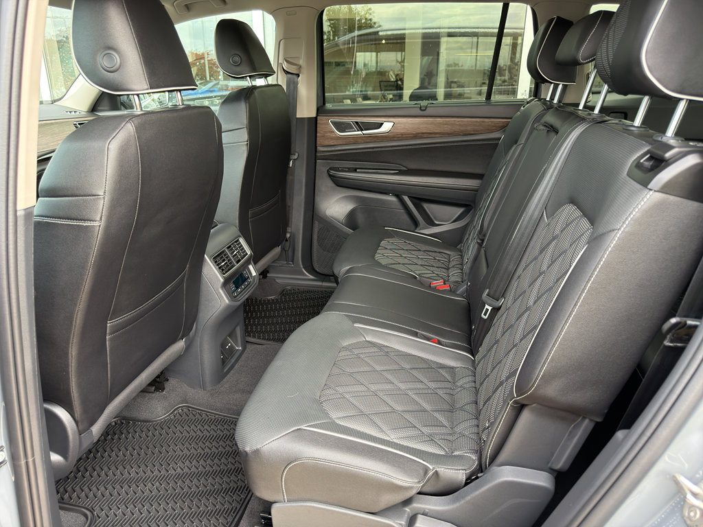 New 2026 Volkswagen Atlas SEL Premium R-Line image 15