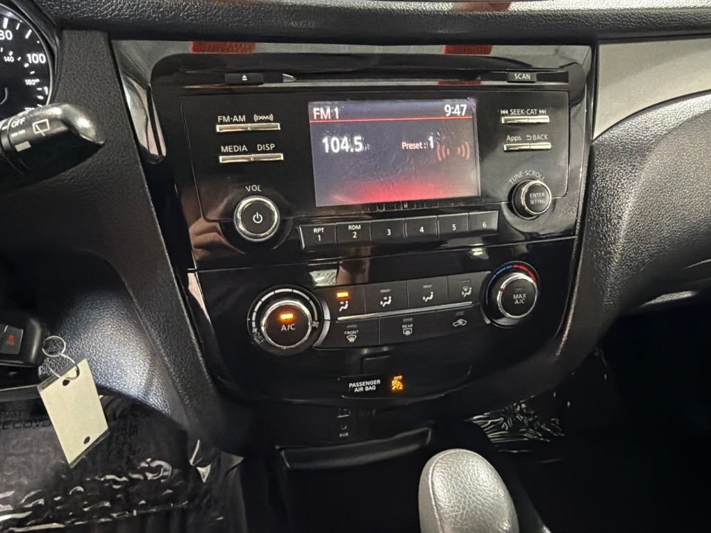 Used 2016 Nissan Rogue S w/ Appearance Package AWD/4WD image 26
