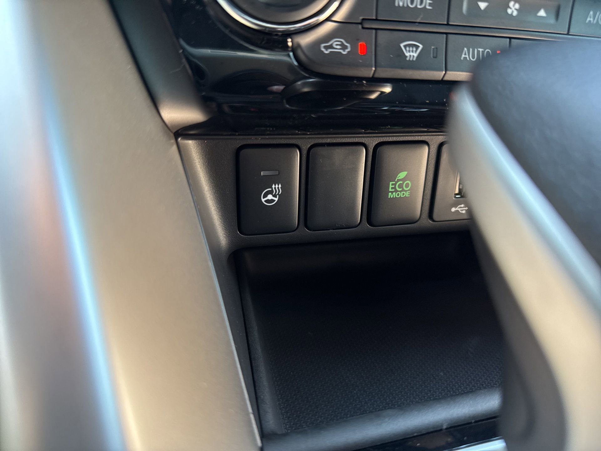 New 2026 Mitsubishi Eclipse Cross SEL image 7