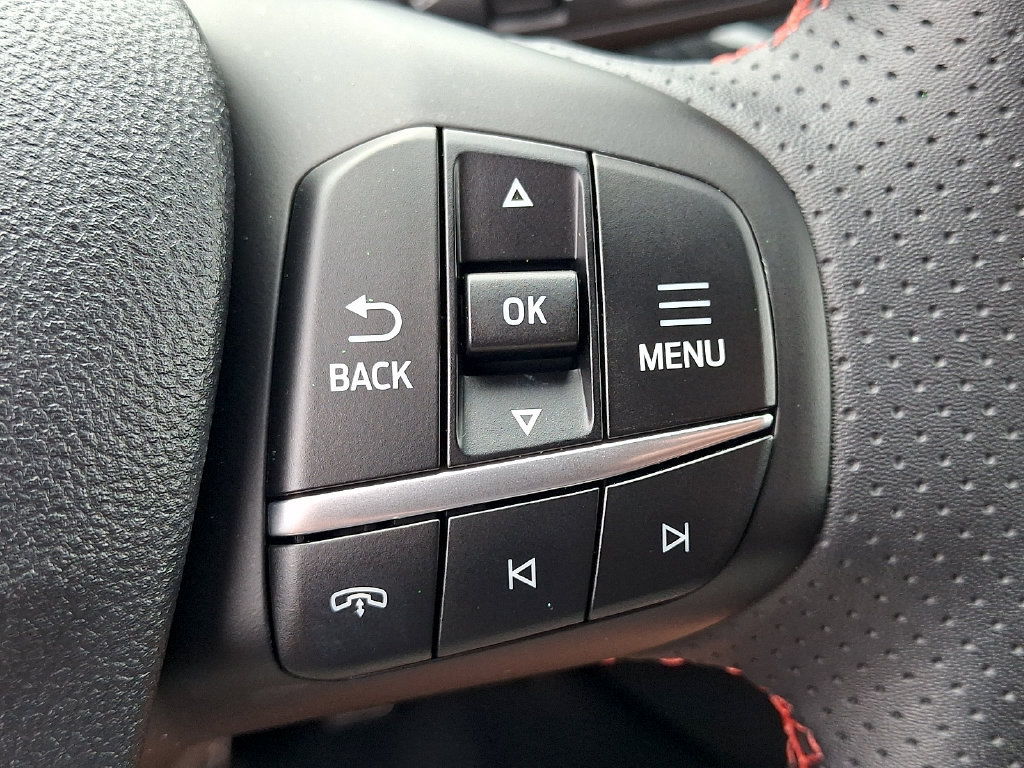 Used 2024 Ford Escape ST-Line w/ Tech Pack #1 AWD/4WD image 24