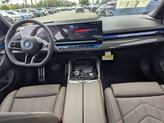 New 2026 BMW i5 M60 AWD/4WD image 16