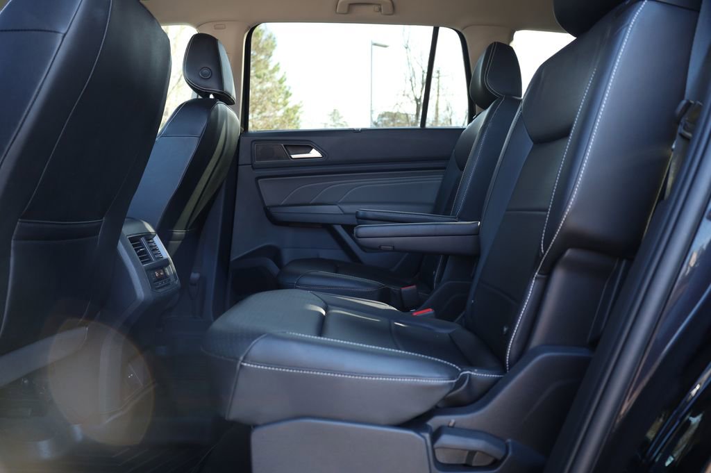 Used 2022 Volkswagen Atlas SE image 11