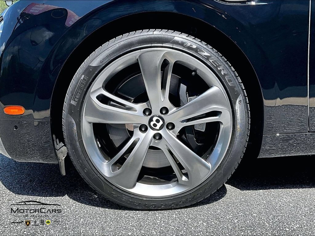 Used 2018 Bentley Flying Spur S W12 AWD/4WD image 9