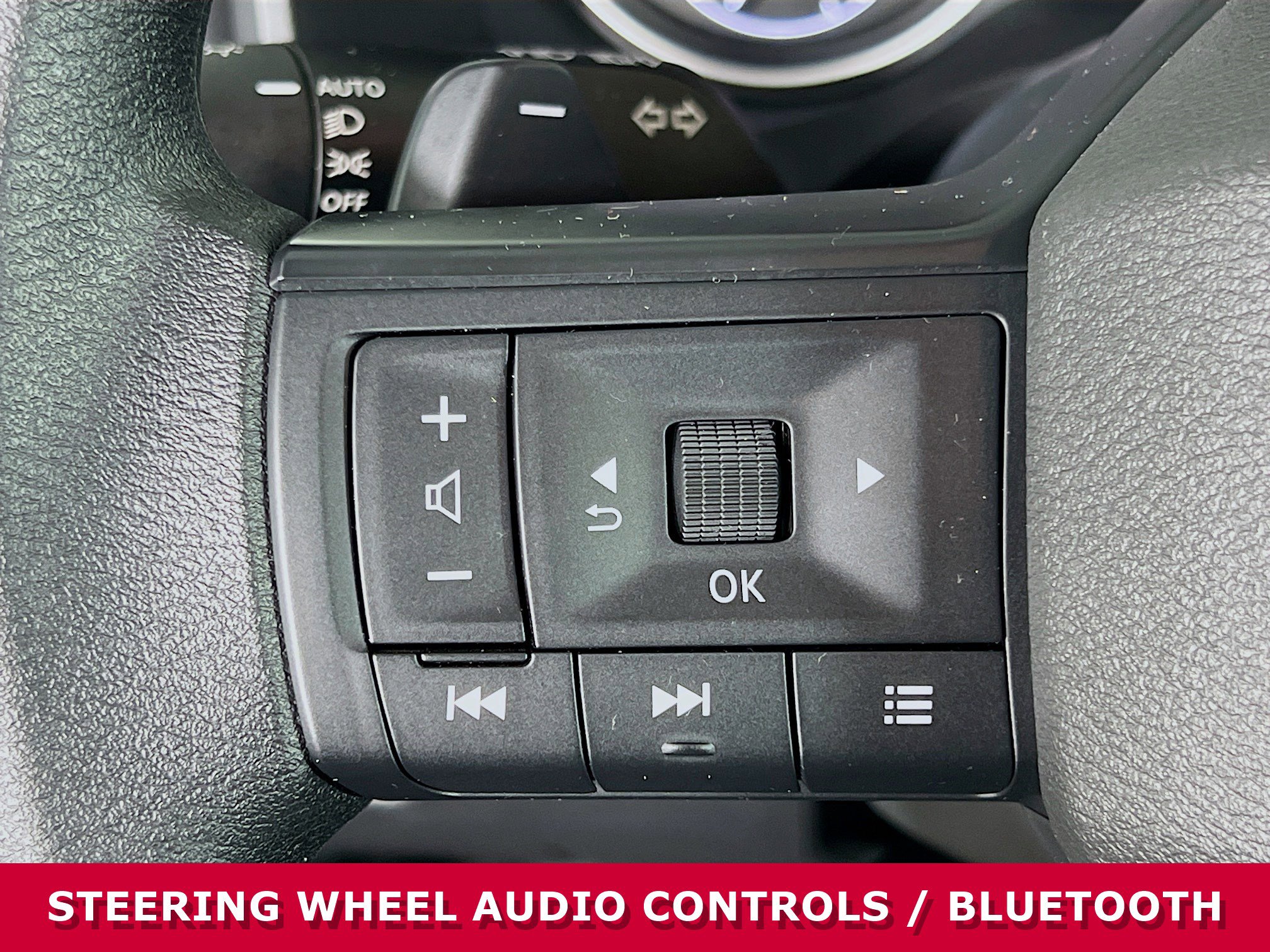 Used 2026 Nissan Rogue S image 13