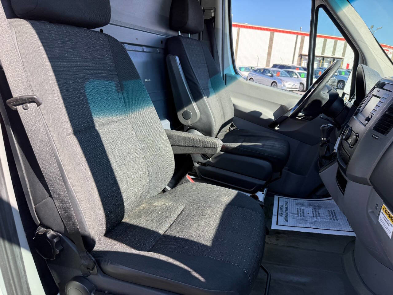 Used 2014 Freightliner Sprinter 3500 image 19