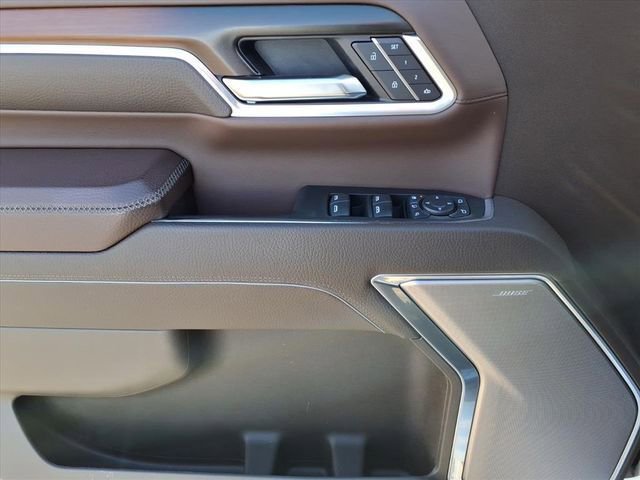 Used 2025 GMC Sierra 3500 Denali w/ Denali Reserve Package AWD/4WD image 14