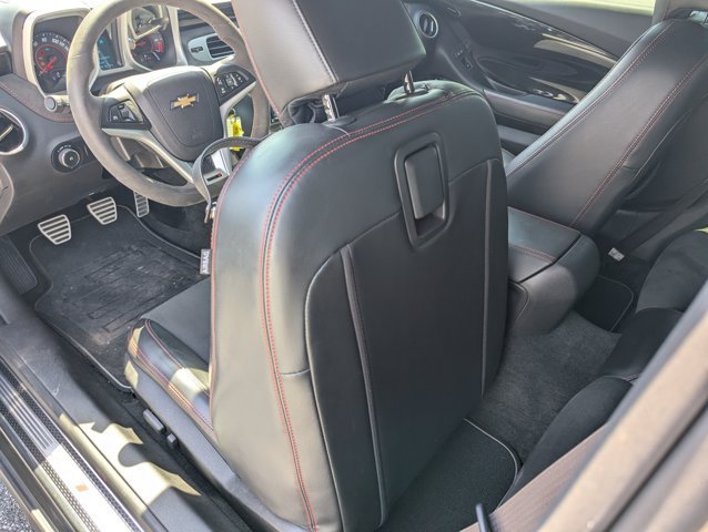 Used 2013 Chevrolet Camaro ZL1 RWD image 22