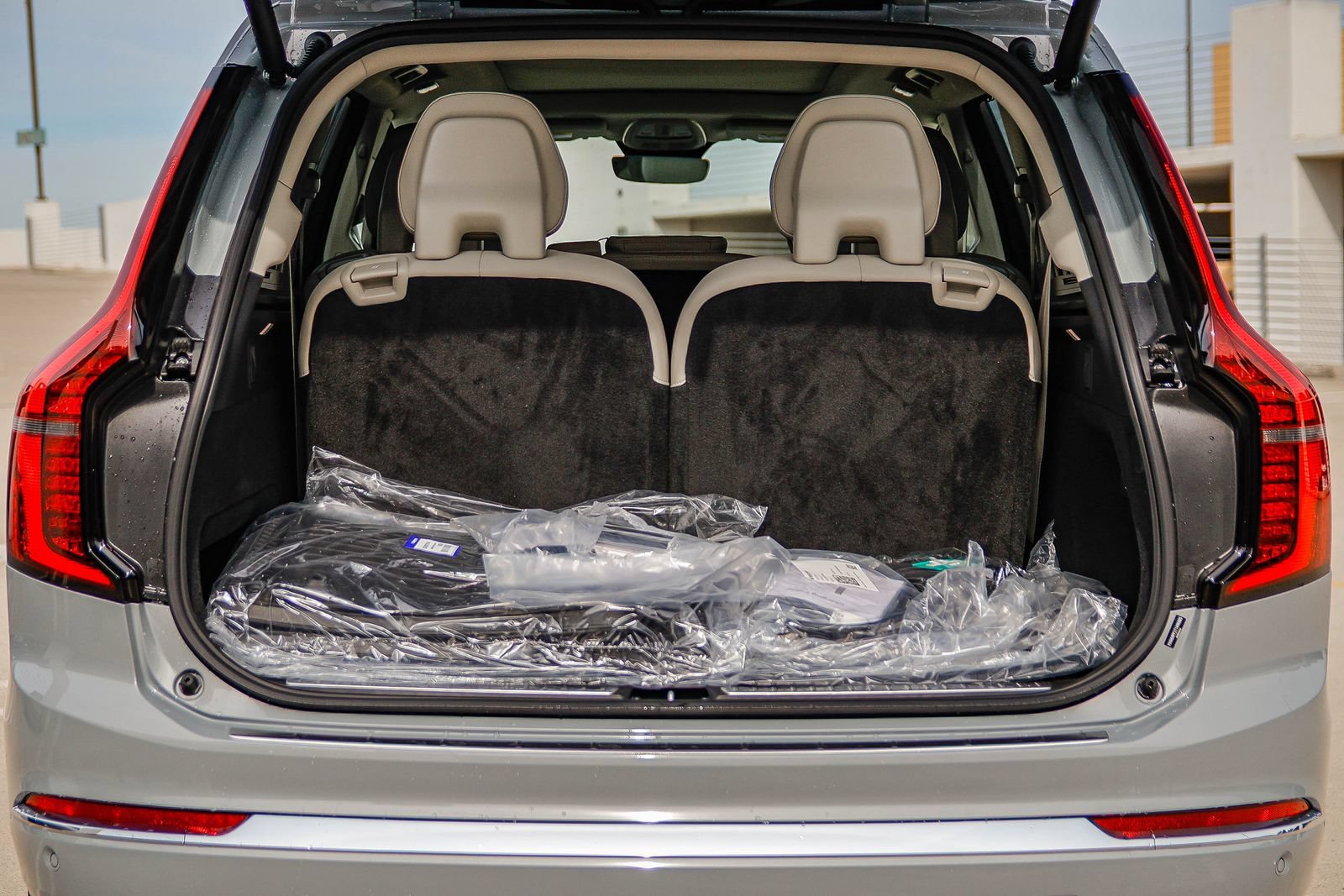 New 2026 Volvo XC90 T8 Ultra w/ Protection Package Premier AWD/4WD image 29