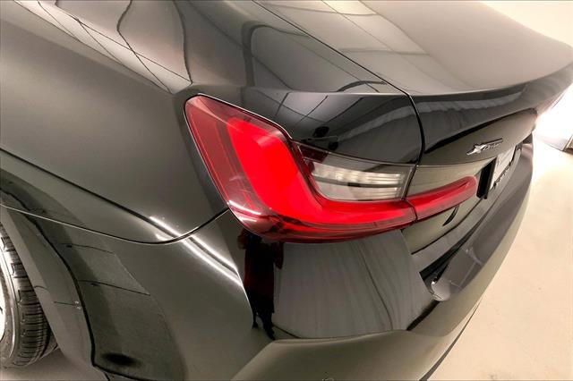 Certified 2023 BMW 330i xDrive Sedan w/ Driving Assistance Package image 28
