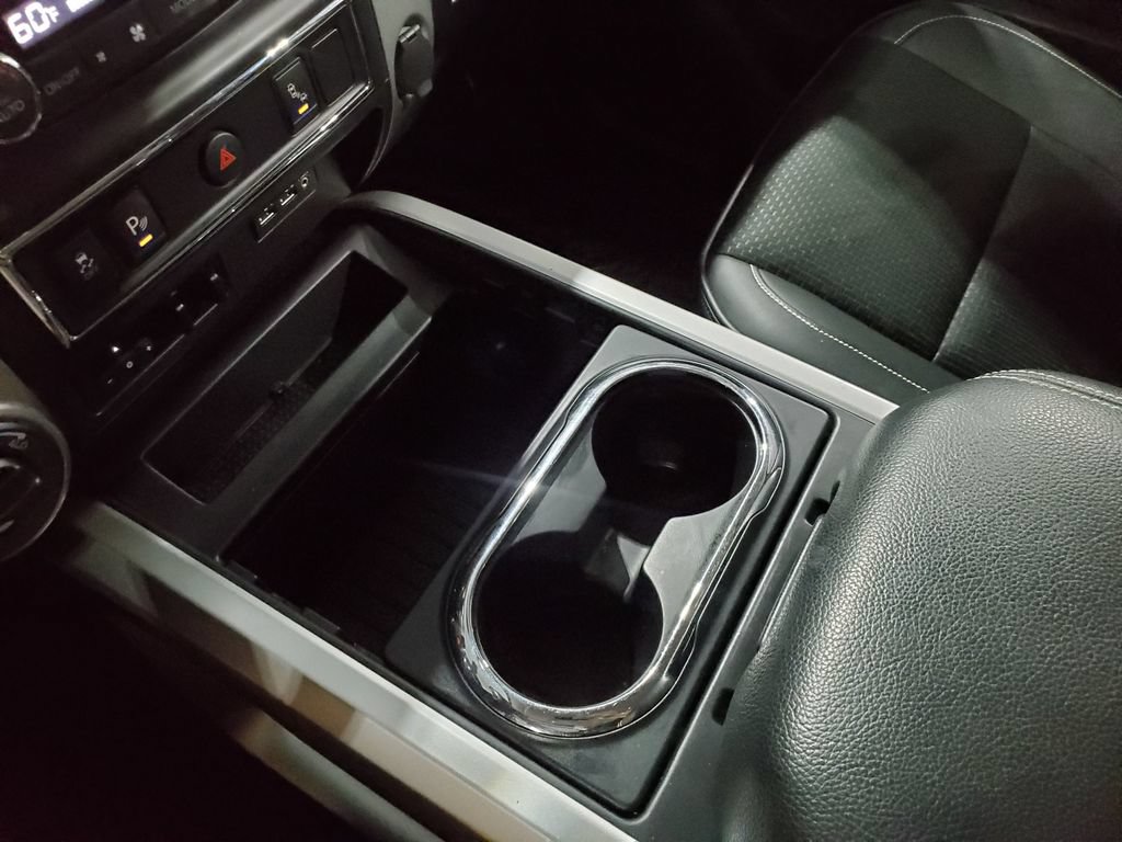 Used 2019 Nissan Titan PRO-4X AWD/4WD image 31