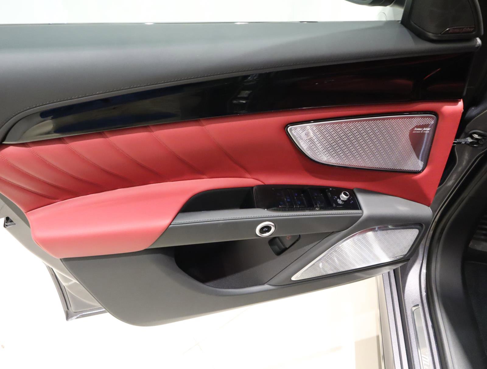 New 2025 Maserati Grecale Modena image 26