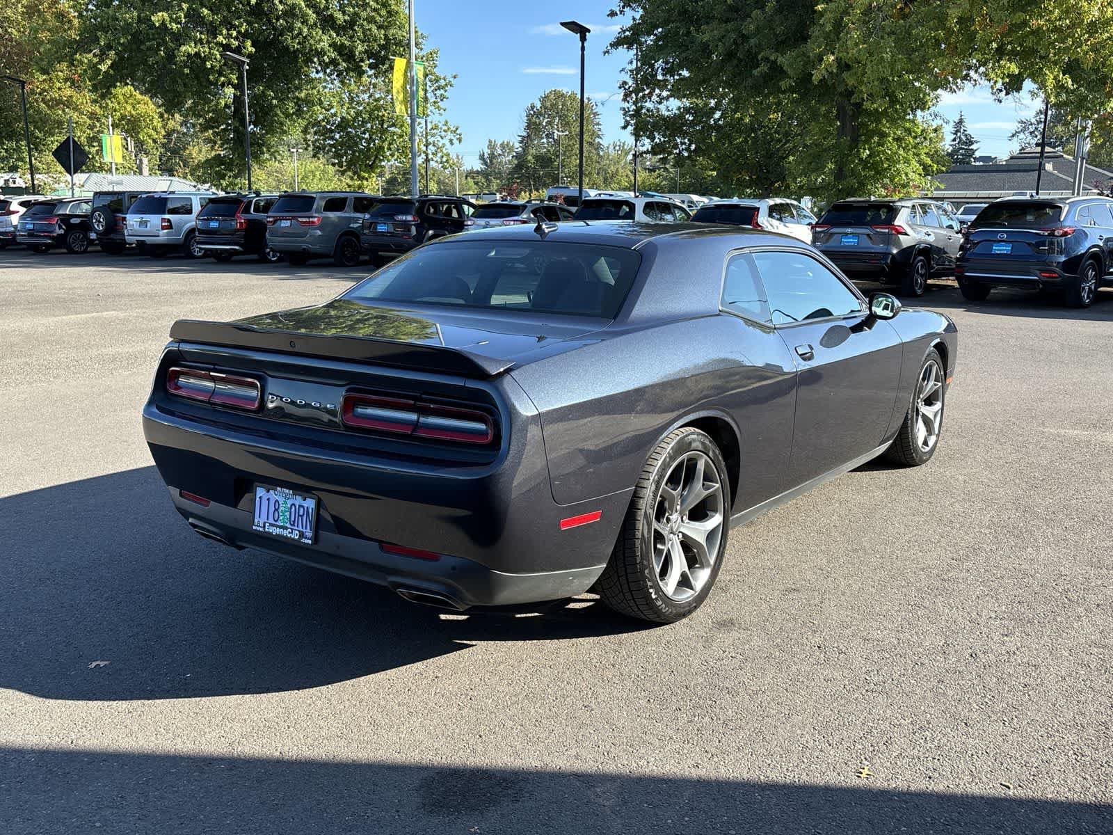Used 2016 Dodge Challenger R/T Plus RWD image 5