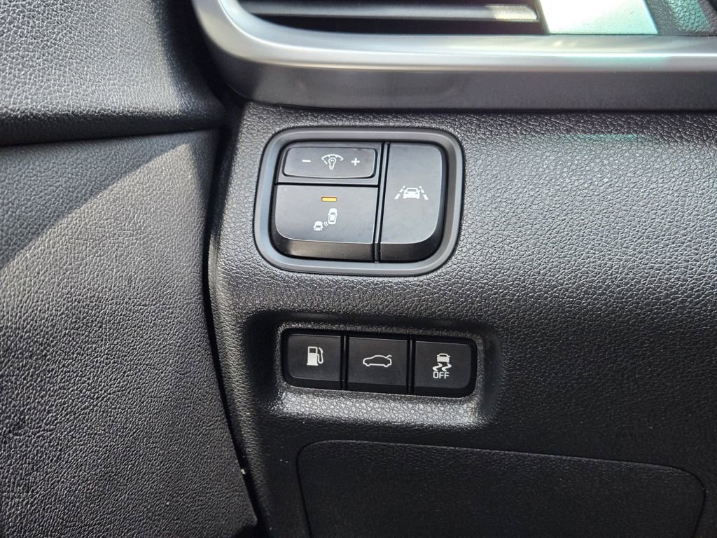 Certified 2020 Kia Optima LX FWD image 24