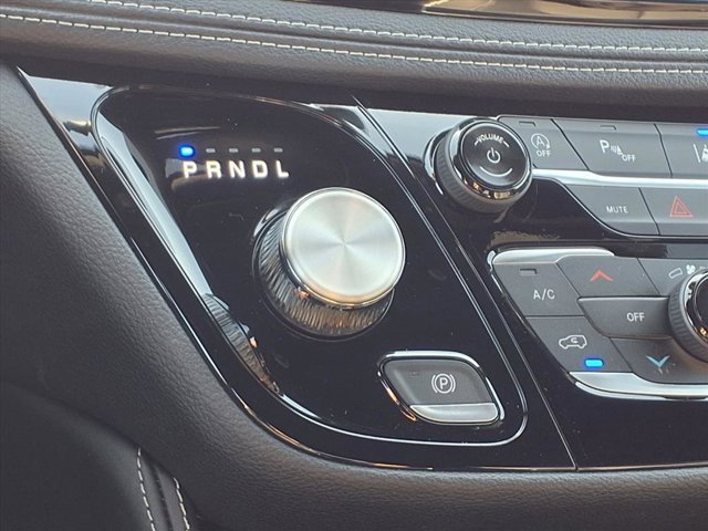 New 2026 Chrysler Pacifica Limited w/ S Appearance Package image 10