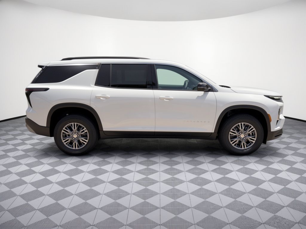 New 2027 Chevrolet Traverse LT FWD image 8