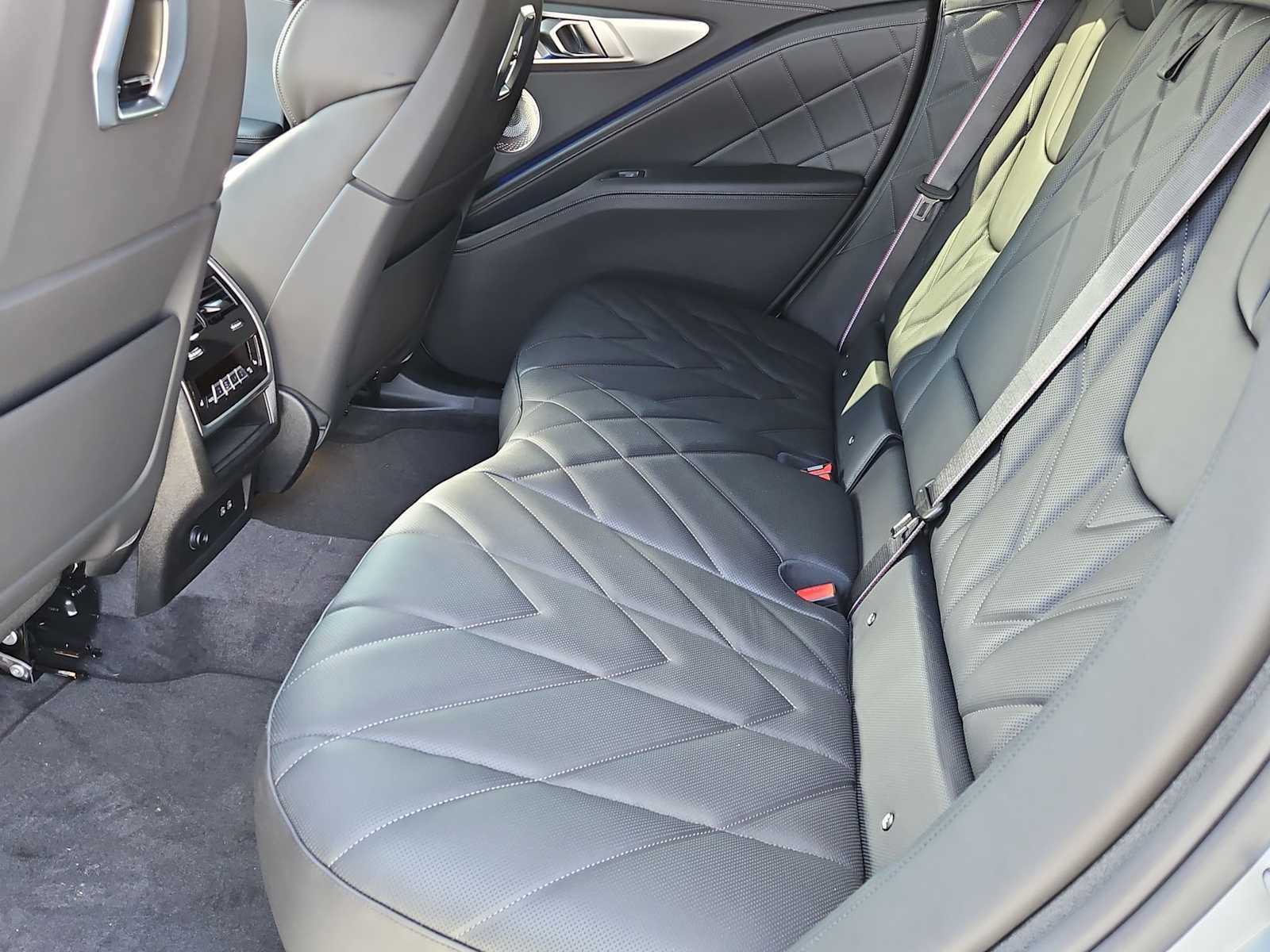 New 2026 BMW XM Label Red image 26