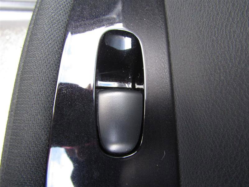 Used 2022 Nissan Leaf SV image 34