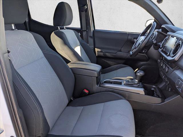 Used 2021 Toyota Tacoma TRD Off-Road image 17