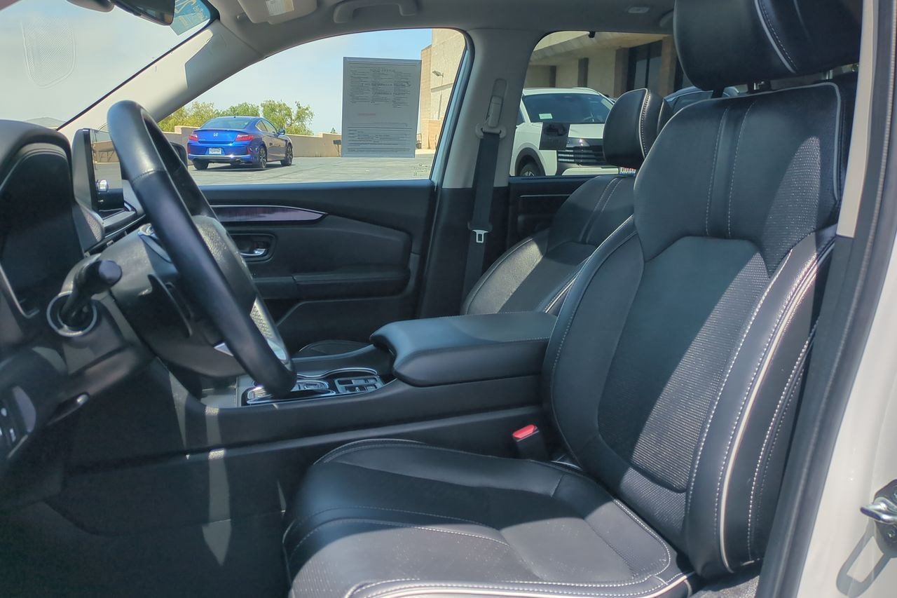 Certified 2023 Honda Pilot Elite image 21