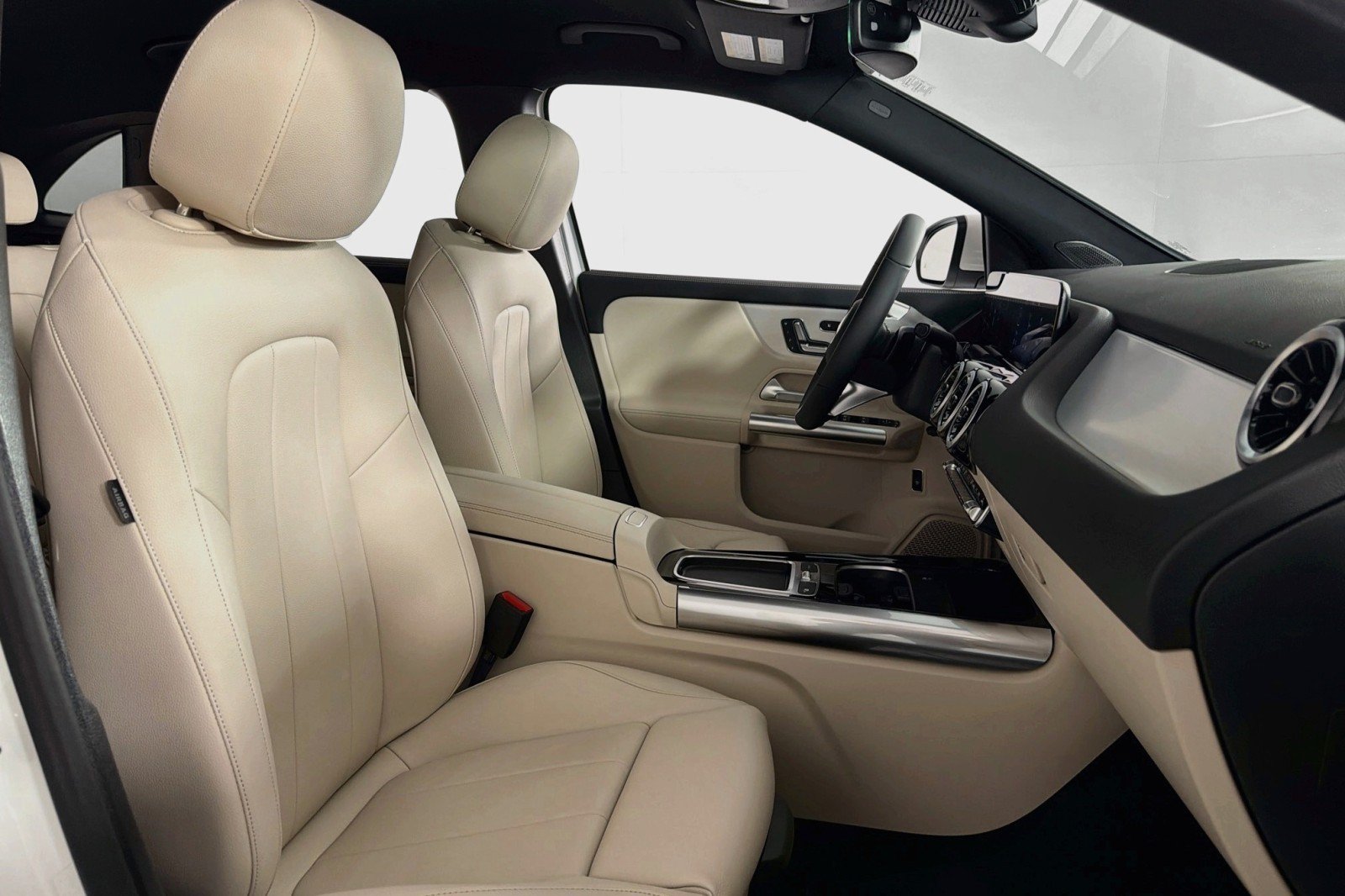 New 2026 Mercedes-Benz GLA 250 image 6