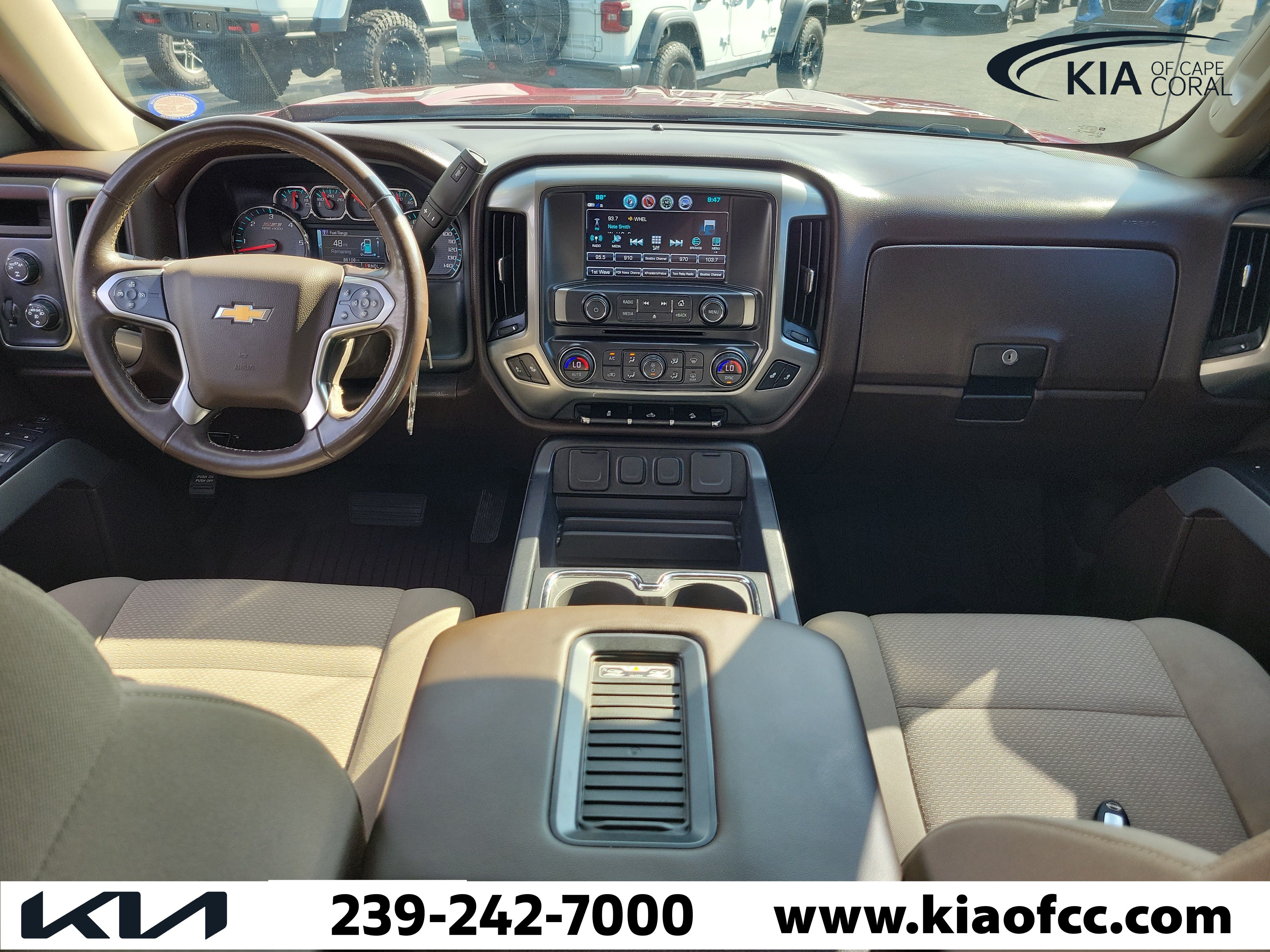 Used 2018 Chevrolet Silverado 1500 LT w/ Texas Edition AWD/4WD image 17