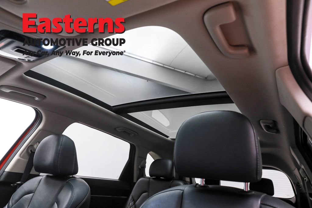 Used 2022 Kia Sorento SX image 35