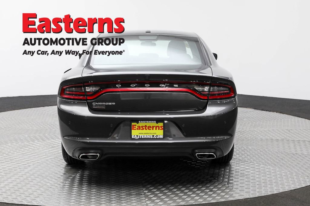 Used 2022 Dodge Charger SXT image 6