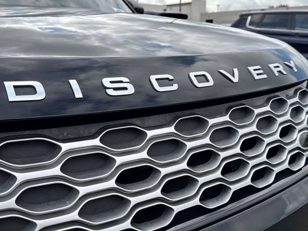 Used 2025 Land Rover Discovery S AWD/4WD image 57