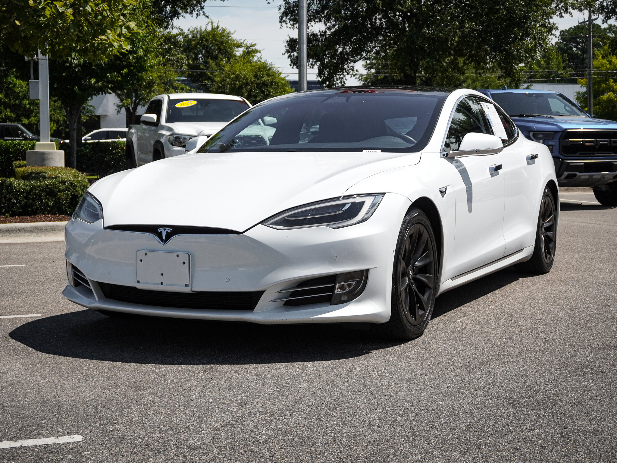 Used 2020 Tesla Model S Long Range Plus AWD/4WD image 5