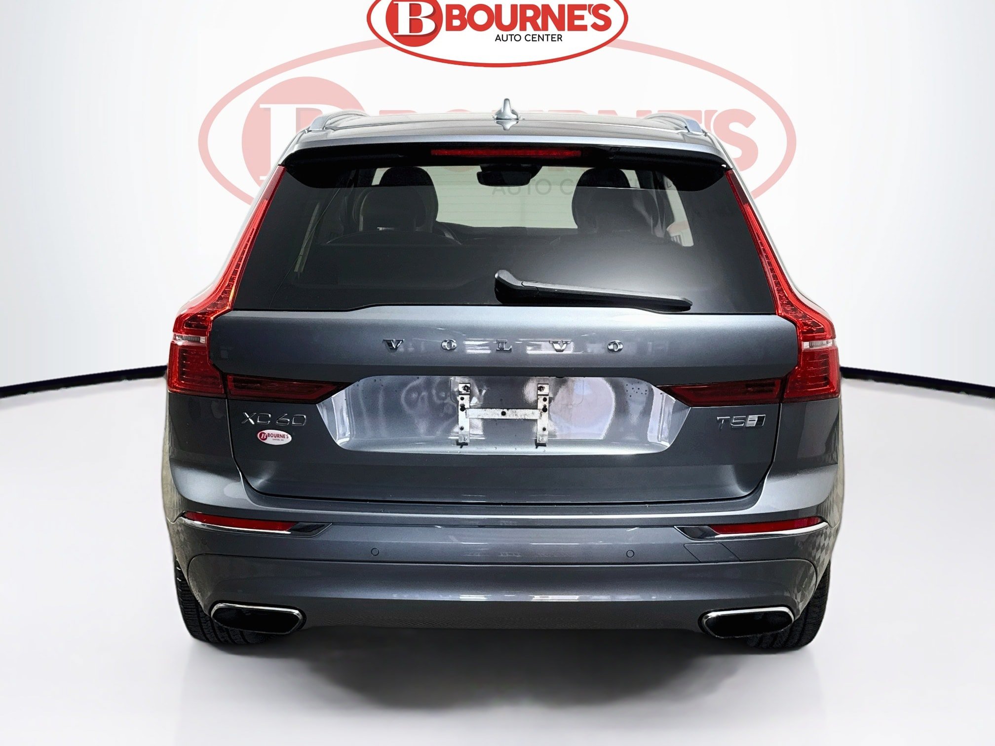 Used 2019 Volvo XC60 T5 Inscription w/ Protection Package AWD/4WD image 11