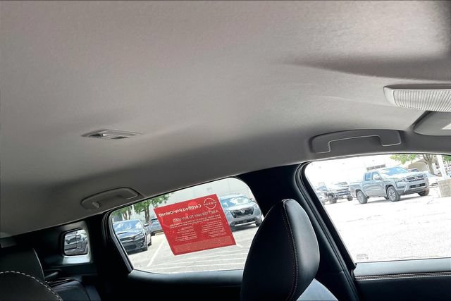 Certified 2025 Nissan Kicks SR FWD image 20
