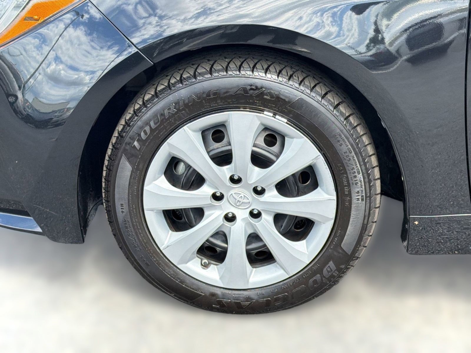 Certified 2022 Toyota Corolla LE FWD image 12