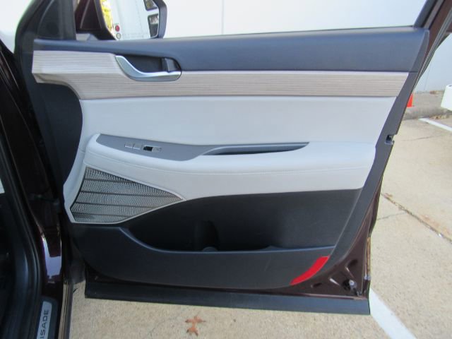 Used 2021 Hyundai Palisade Limited w/ Cargo Package image 24