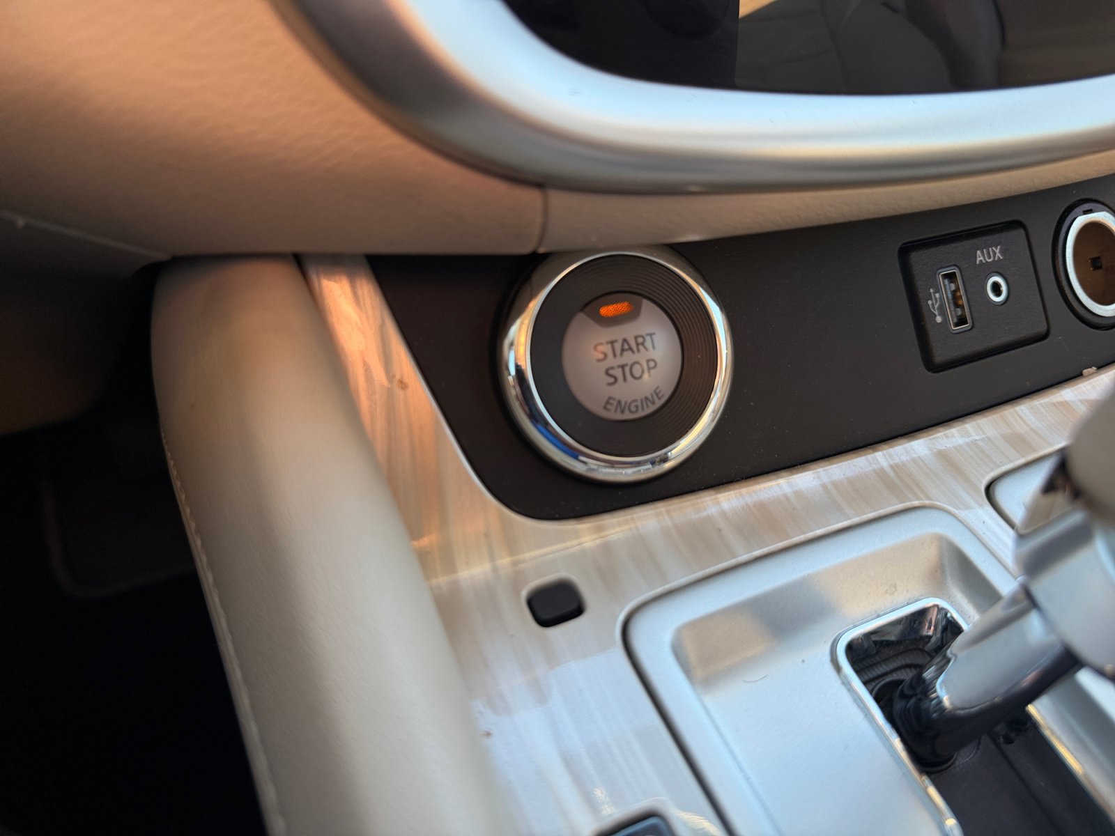 Used 2018 Nissan Murano Platinum FWD image 21