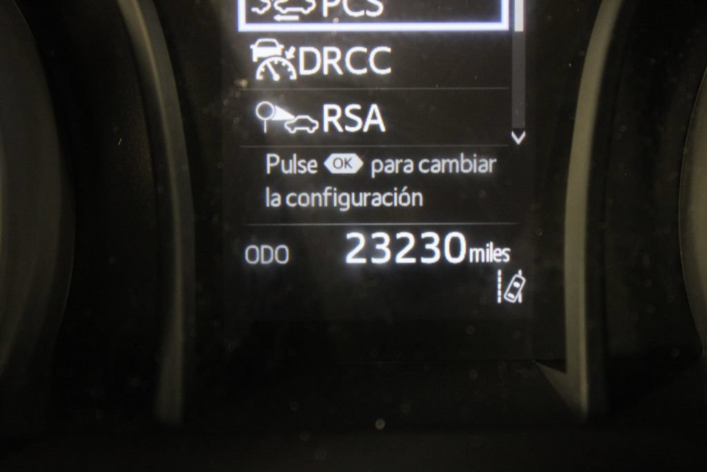 Used 2022 Toyota Camry LE FWD image 25