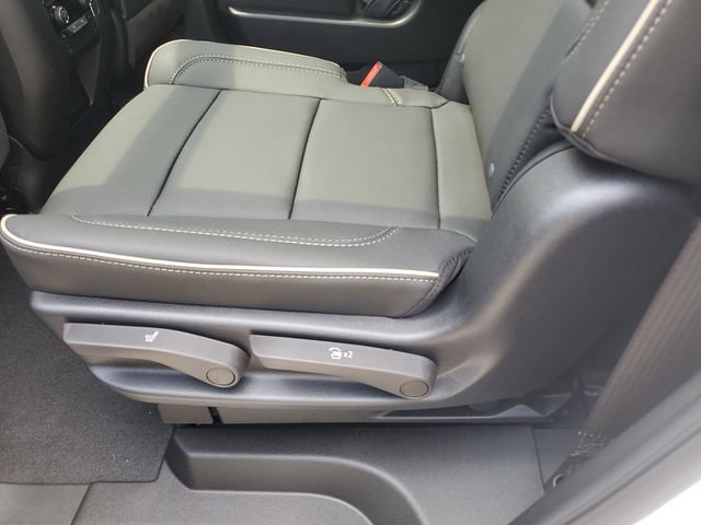 New 2026 Chevrolet Tahoe Premier w/ Sun And Tow Package AWD/4WD image 14