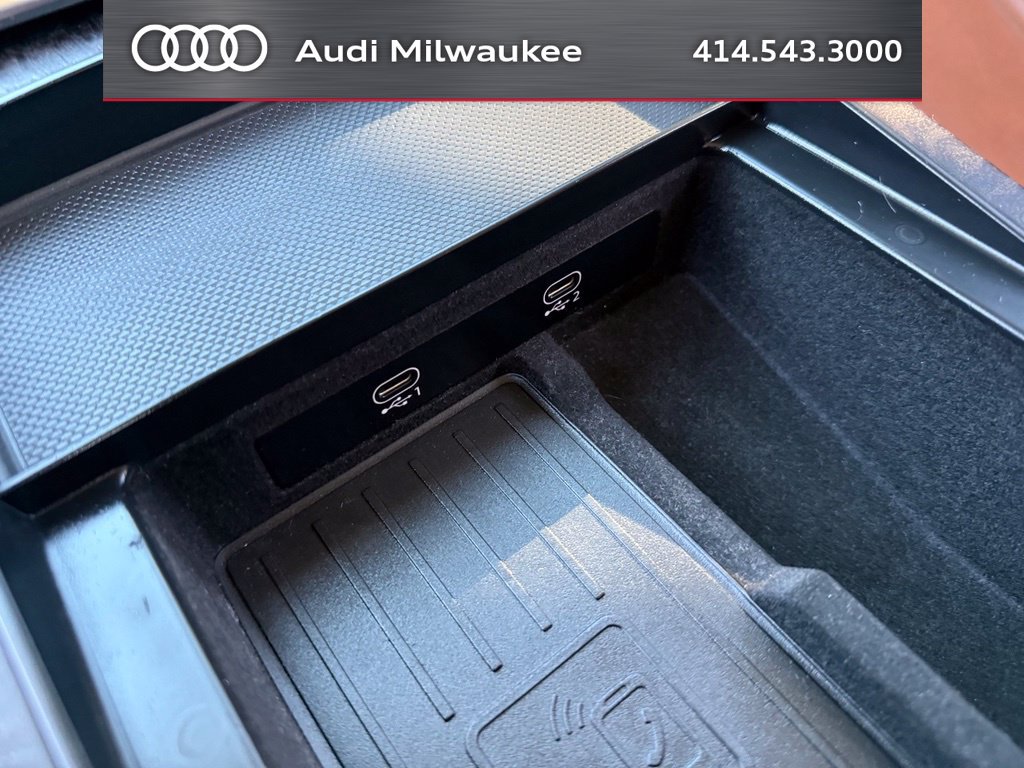 Used 2023 Audi Q8 Premium w/ Convenience Package AWD/4WD image 29