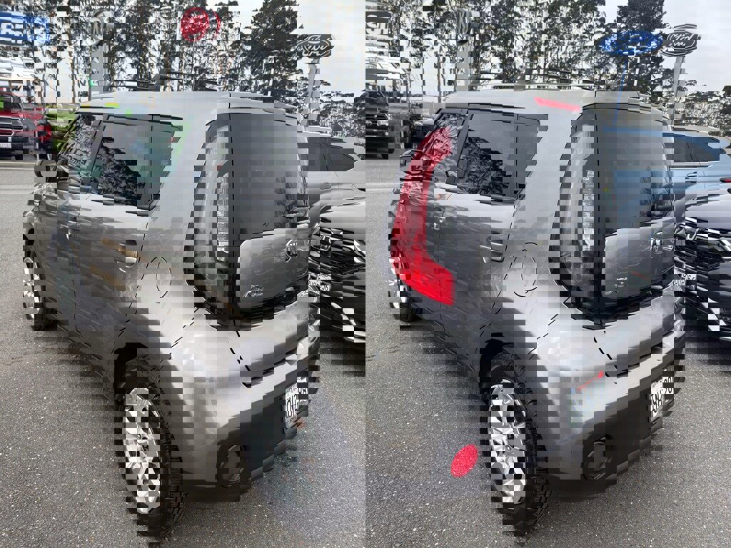 Used 2018 Kia Soul w/ Option Group 020 image 7