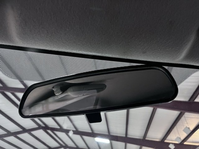 Used 2015 Nissan Versa S Plus image 14