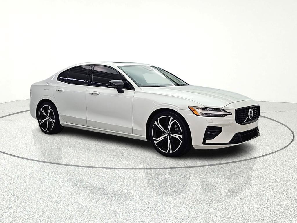 Used 2024 Volvo S60 B5 Plus w/ Climate Package image 8
