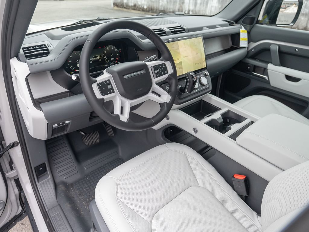 New 2026 Land Rover Defender 110 X-Dynamic SE image 11